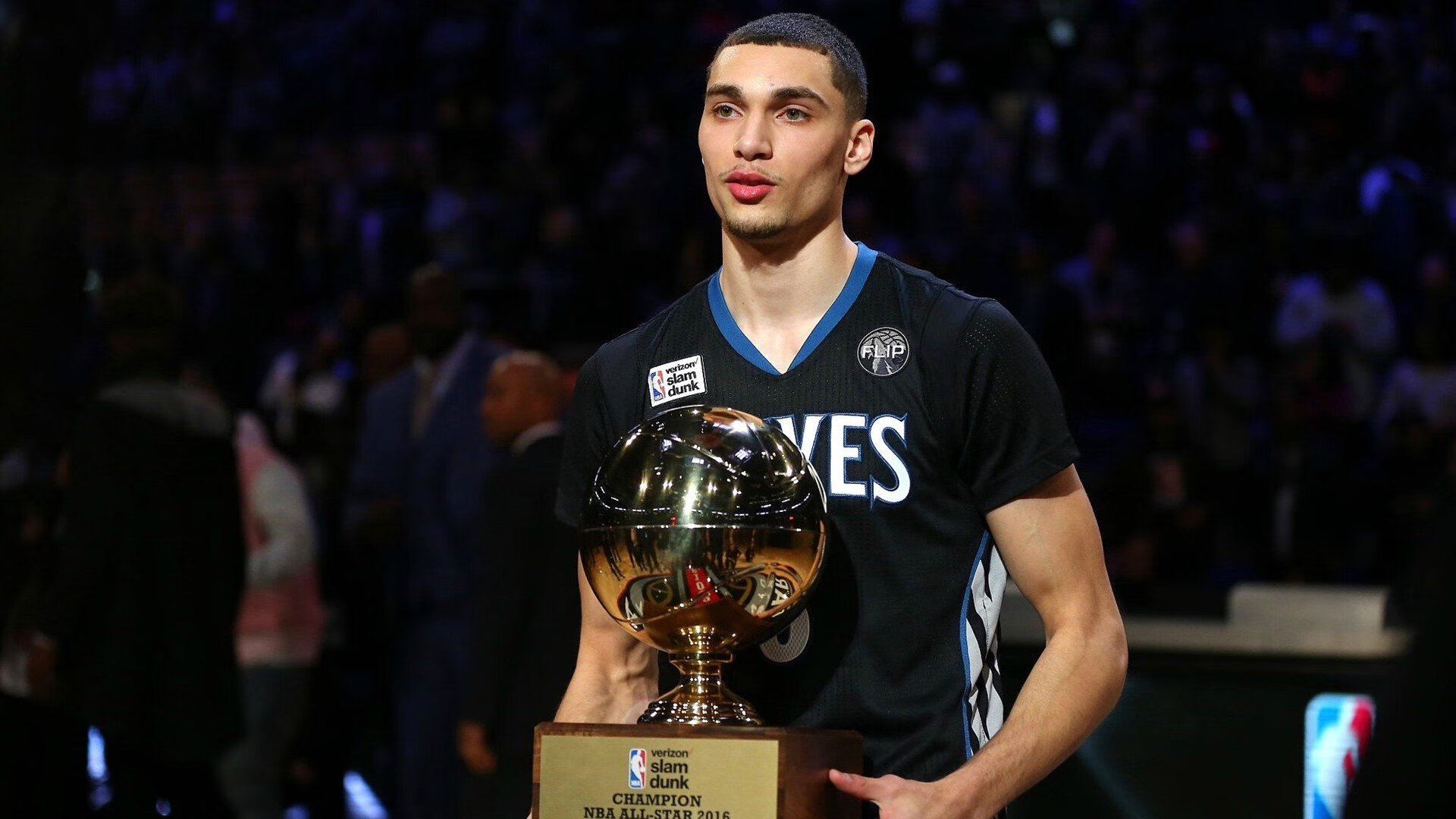 赛道与球场，速度与力量的跨界交响